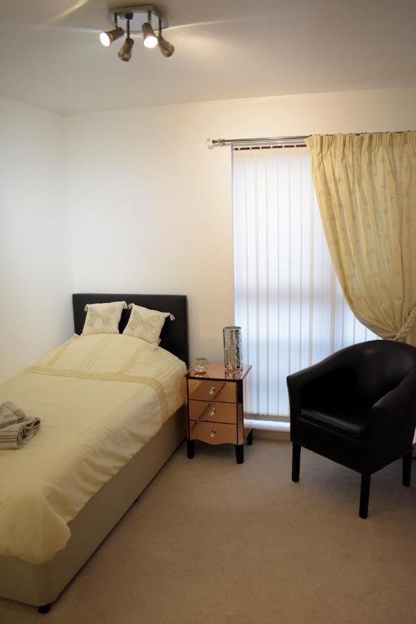 Airdrie Apartments Apartment *